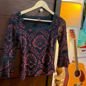 Y2K UNIQUE LONG SLEEVE